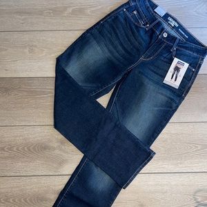 NWT size 2S dark wash denim modern slim